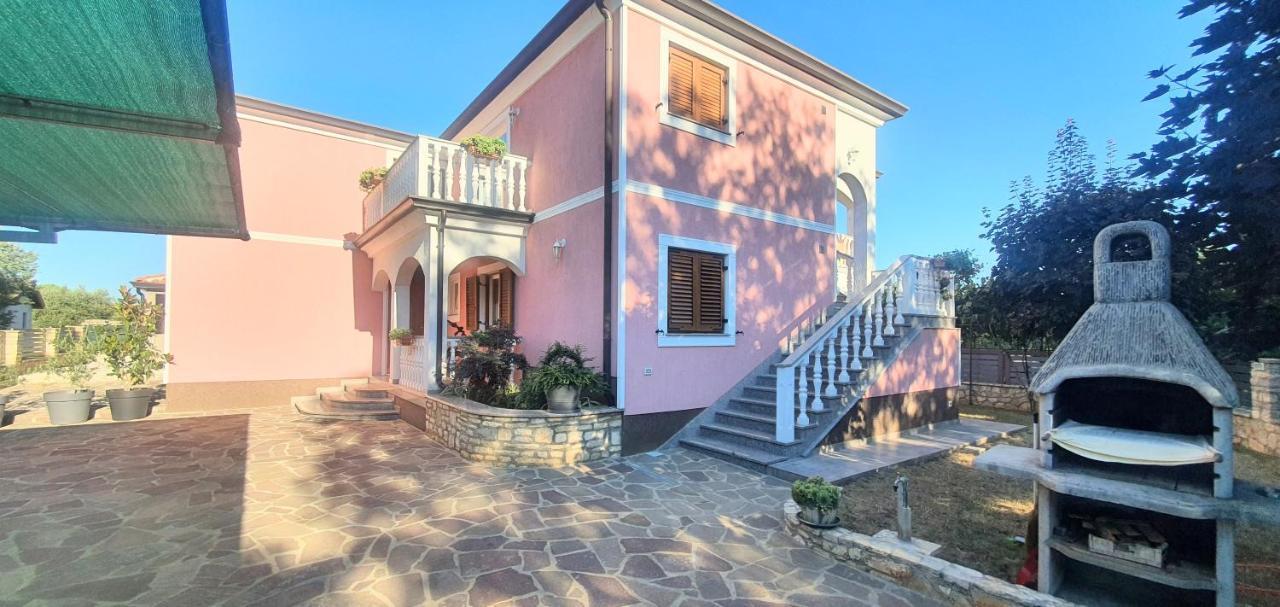 Apartmani Radmila Nova Vas  Zewnętrze zdjęcie